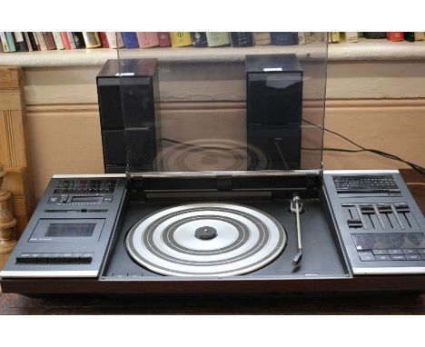 Bang &amp; Olufsen Stereo Table Record Player; the Dolby NR System for 33 and 45 rpm records comes with two Beovox CX100 spea