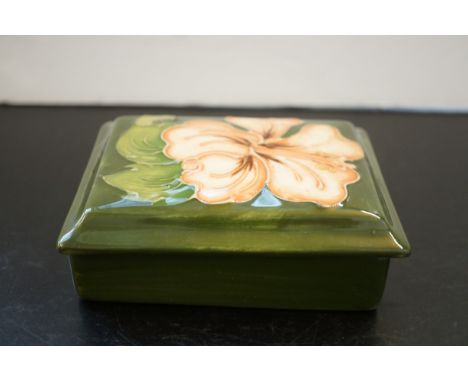 Moorcroft green hibiscus trinket box 