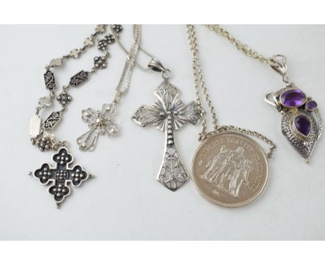 5 silver pendants &amp; silver chains, total weight 104g.  Includes large 50 F silver coin, amethyst set, and 3 x crosses  