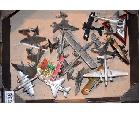 A collection of Royal Hampshire model planes on stands. Aeroplanes to include WWI, WWII and later ware planes. (Qty)  In good