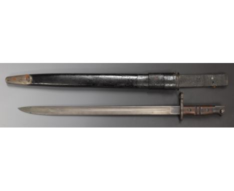 American WW1 1917 pattern sword bayonet with clear stamps to ricasso, 43cm fullered blade, scabbard and frog.&nbsp;PLEASE NOT