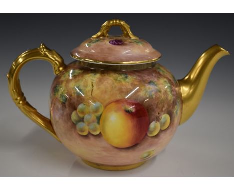 Royal Worcester painted fruit teapot signed Leaman, H14cm&nbsp;