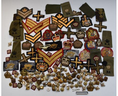 Collection of British Army cloth and metal rank and proficiency badges including Artillery etc