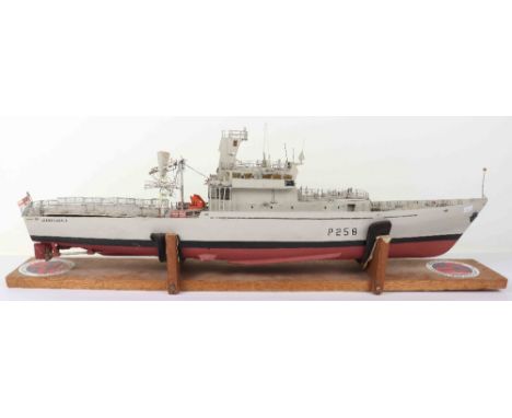 Scratch Built Boat working model of HMS Leeds castle P258, model is in good untested condition, approx. 70cm long. This item 
