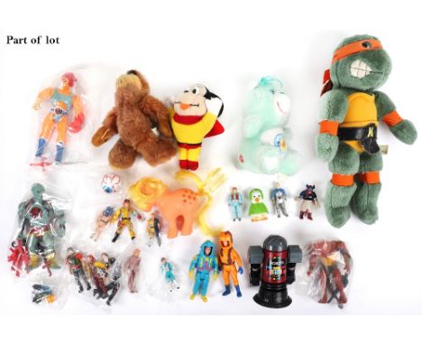 Quantity of Vintage 1980s Action figures and books, including, 1985, LJN thunder cats figures, lion-o with sword and guanlet,