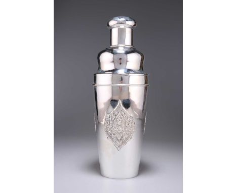 A LARGE THAI STERLING SILVER COCKTAIL SHAKER the tapering body decorated in relief with the figures of three deities, the pul