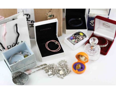 Box of mostly silver jewellery to include two boxed Pandora style bracelets, silver celtic style bangle, Pandora style charm 