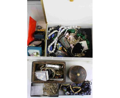 Mixed costume jewellery to include brooches, rings, Gents and Ladies wristwatches, Murano beads, micromosaic panel bracelet, 