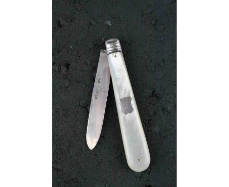 Mother-of-pearl handled silver bladed folding fruit knife, blank cartouche to plain polished handle, makers Constantine &amp;
