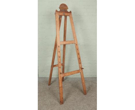 A pine artists easel produced by Crown & SonsHx193cm