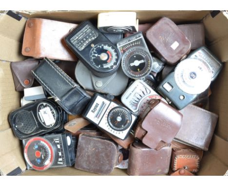 A Tray of Light Meters, manufacturers including Weston, Kalimar, other models, 40 plus