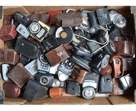 A Tray of Light Meters, manufacturers including Sekonic, Weston, Ilford, many individual models, 40 plus
