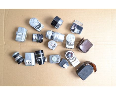 Shoe Mounted Light Meters, manufacturers including Cander-38, Kalimar, Tower, Petri, Sekonic, Blitz and other examples, untes