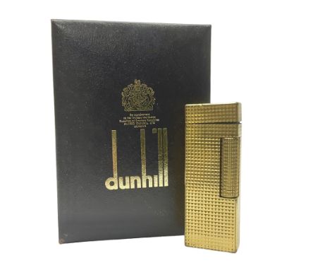 Dunhill gold plated lighter with engine turned decoration, in fitted case
