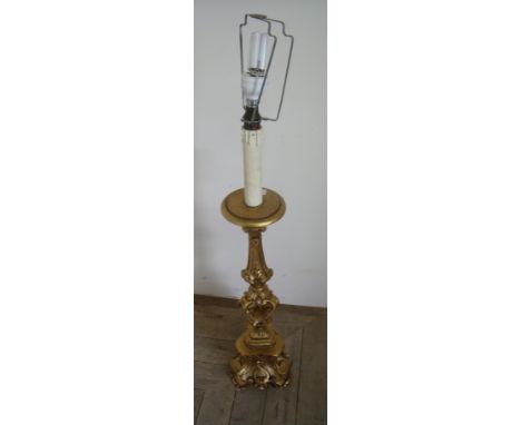 Large and elaborate gilt table lamp (no cable) (height 90cm)