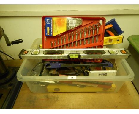 Various tools, including spirit levels, etc. Viewing: Tuesday 12th July 10am to 4pm Grangeway Road Wigston LE18 1JE. Collecti