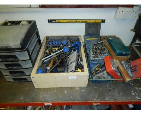 Various tools and drill bits, etc. Viewing: Tuesday 12th July 10am to 4pm Grangeway Road Wigston LE18 1JE. Collection by arra