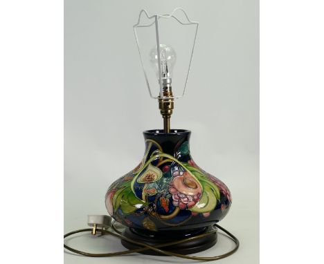 Moorcroft Prestige Queens Choice squat lamp base: Height 22cm.