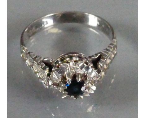 9ct white gold Sapphire and Diamond ring: Size K, 2.9g.