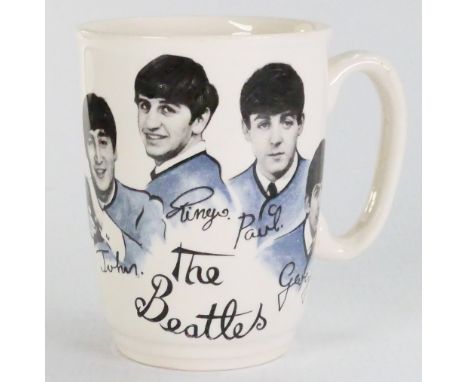 Broadhurst Brothers of Burslem mug The Beatles: Height 10cm.