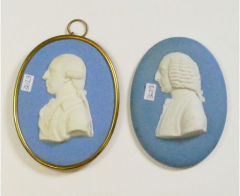 19th century Wedgwood blue portrait plaques Earl Chatham &amp; Duke of Cumberland in brass frame: Height of largest 11cm. (2)