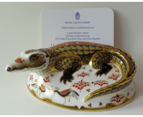 Royal Crown Derby paperweight CROCODILE: Gold stopper, certificate, first quality,  gold signature edition, original box.