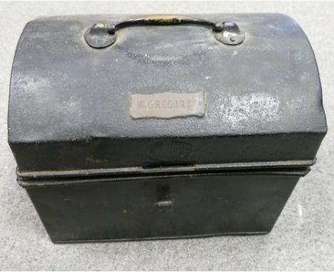 Train Engine drivers tin lunch box: Stamped Mildred, Grimsby with brass name plaque to top.