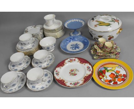 A Collection of Various Ceramics to comprise Part Tea Sets, Wedgwood Jasperware Blue and White Comport, Pieces of Royal Winto