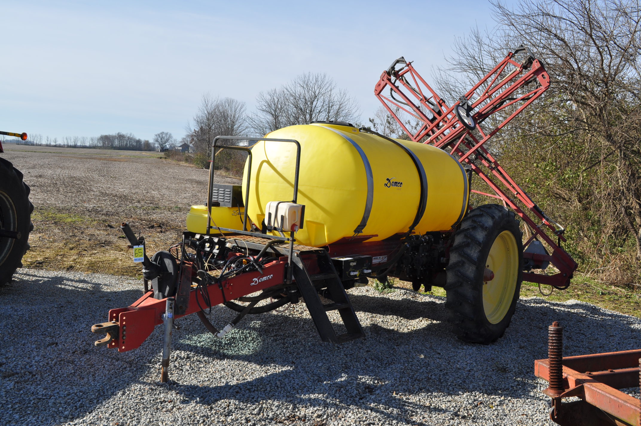 Demco pull type sprayer, 1000 gal poly tank, 60' hyd fold booms, PTO ...