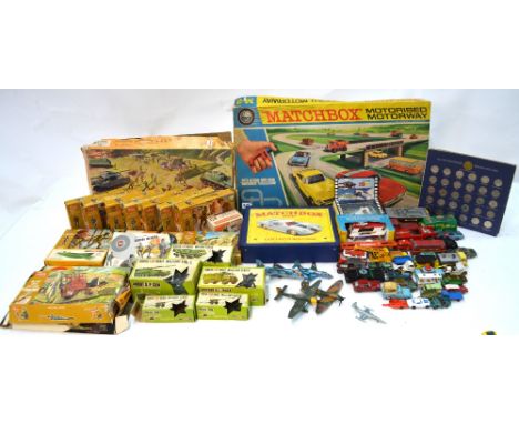 A boxed Lesney Matchbox M-2 Motorised Motorway, to/w a selection of boxed and unboxed model vehicles including Corgi, Lesney,