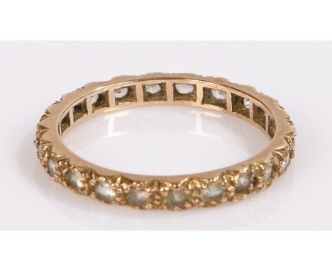 9 carat gold eternity ring, 1.5 grams