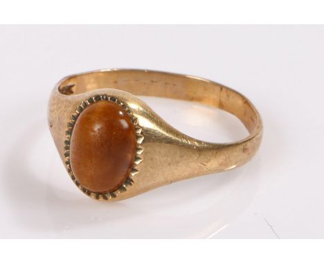 9 crat gold and tigers eye ring, 1.8 grams
