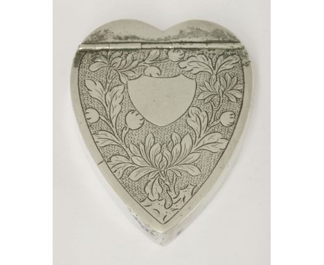 A Chinese silver heart-shaped snuff box,  HBmaker's mark 'MR' or 'MK', second and third quarter of 19th century, with Chinese