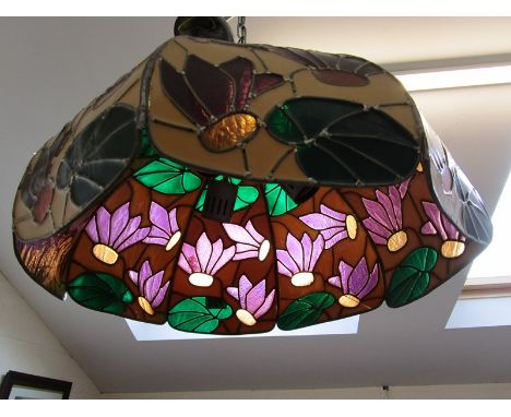 Large Tiffany style lamp shade - Diameter 56cm