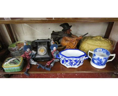 Shelf of collectables to include Bakelite telephone