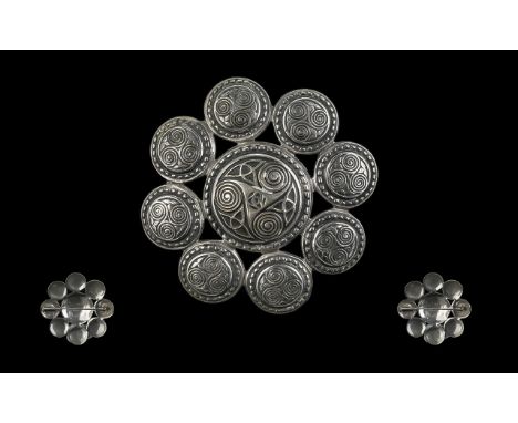 Antique Silver Celtic Brooch, true Celtic design brooch, marked 'Kelt' to reverse; 4cms in diameter
