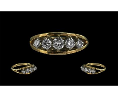 Ladies Good Quality 18ct Gold Five Stone Diamond Set Ring, full hallmark to shank, the five brilliant cut, round diamonds of 