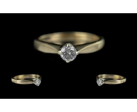 Ladies 18ct Gold Single Stone Diamond Set Ring. Full Hallmark for 750 - 18ct. The Round Brilliant Cut Diamond of Excellent Co