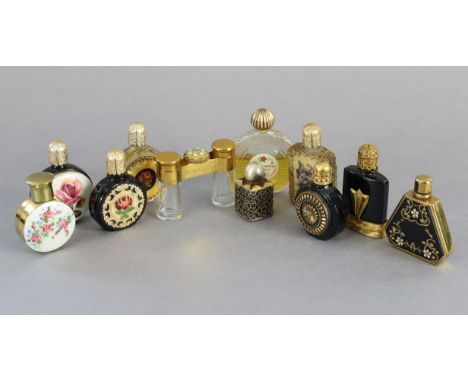 Eleven various vintage scent bottles.
