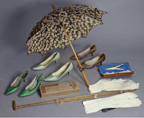 Three vintage pairs of ladies’ kid-leather gloves, one pair with a leather case; three vintage pairs of ladies’ shoes; &amp; 