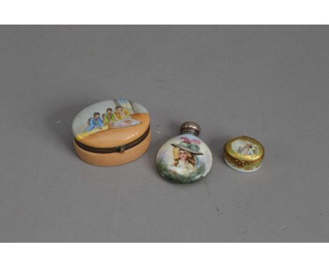 A miniature oval Limoges box and cover, with hinged lid, decorated with a portrait of Louis XVI, 3 cm by 2 cm by 1.5 cm, toge