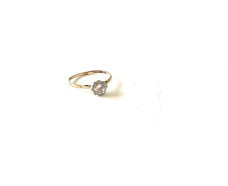 9ct gold ladies dress ring, ring size P, Total weight 1.3g