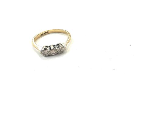 Ladies 18ct gold and platinum diamond trilogy ring total weight 2.2 grams