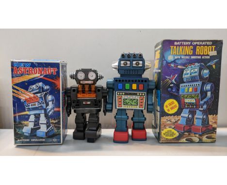 Two boxed vintage robot toys to include a HC talking Robot and a SH New AstronautLocation: 