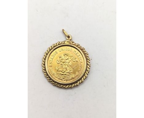 Mexico -1959, 20 Pesos, Republic Eagle to centre 1. Aztec calendar 'Piedra del sol' in a yellow metal mount, total weight 22.