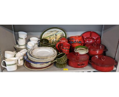 A mixed lot to include a Royal Doulton Rondelay pattern part tea service, Italian tea/dinner service and other itemsLocation: