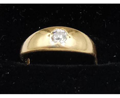 A Victorian 18ct yellow gold and old mine diamond ring. Set with a round old mine diamond with an approximate carat weight of