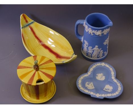GOEBEL HONEY POT and a similar patterned dish and two items of Wedgwood Jasperware