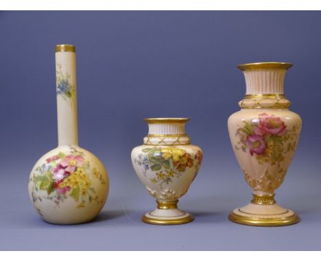 ROYAL WORCESTER BLUSH FLORAL CHINA - three pieces, a narrow necked onion shaped vase No 1215, 17cms H, a small pedestal vase 