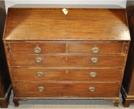 A Georgian mahogany bureau,
fitted interior with 2 short and 3 long drawers, bracket feet, width 4', height 3'8", depth 1'9".